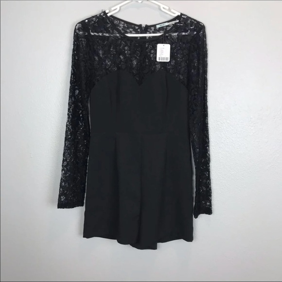 NWT Urban Outfitters Lace Black Romper - Picture 1 of 4
